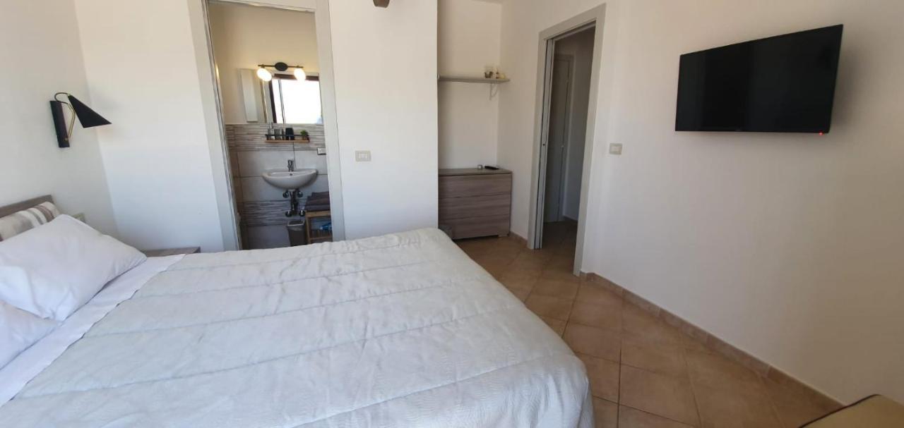 B&B Villa Orchidea Olbia Ngoại thất bức ảnh